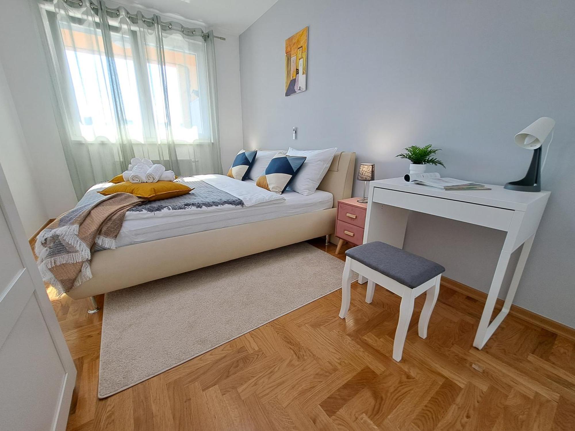 Apartmán Cityana - Private Garage, 0-24 Self Check In *